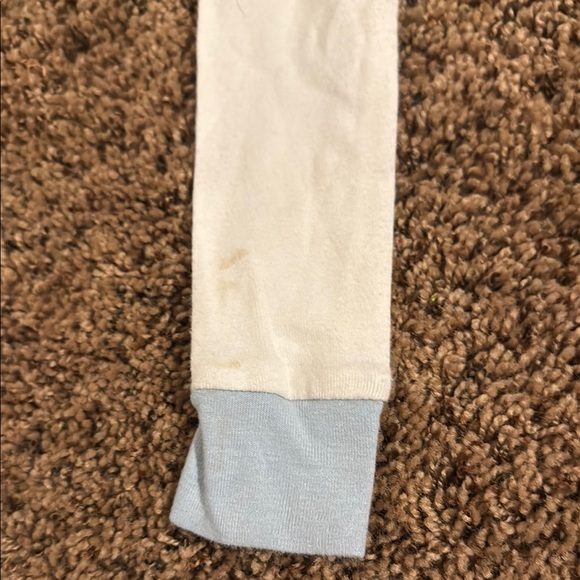 Pajama Set - Picture 3 of 8